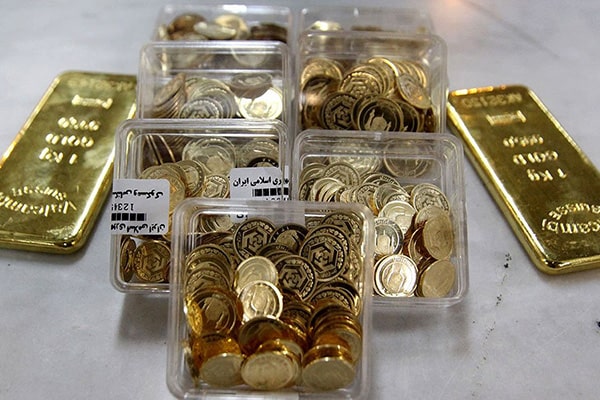 برای پس انداز سکه پارسیان بهتره یا طلا؟