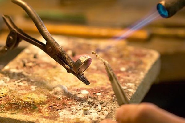 کارگاه‌های ساخت طلا